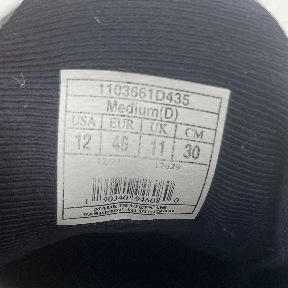Brooks shoes are